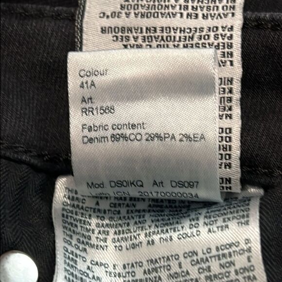 NWT R13 Allison Skinny Stratford Black Distressed Size 25 - Picture 15 of 16